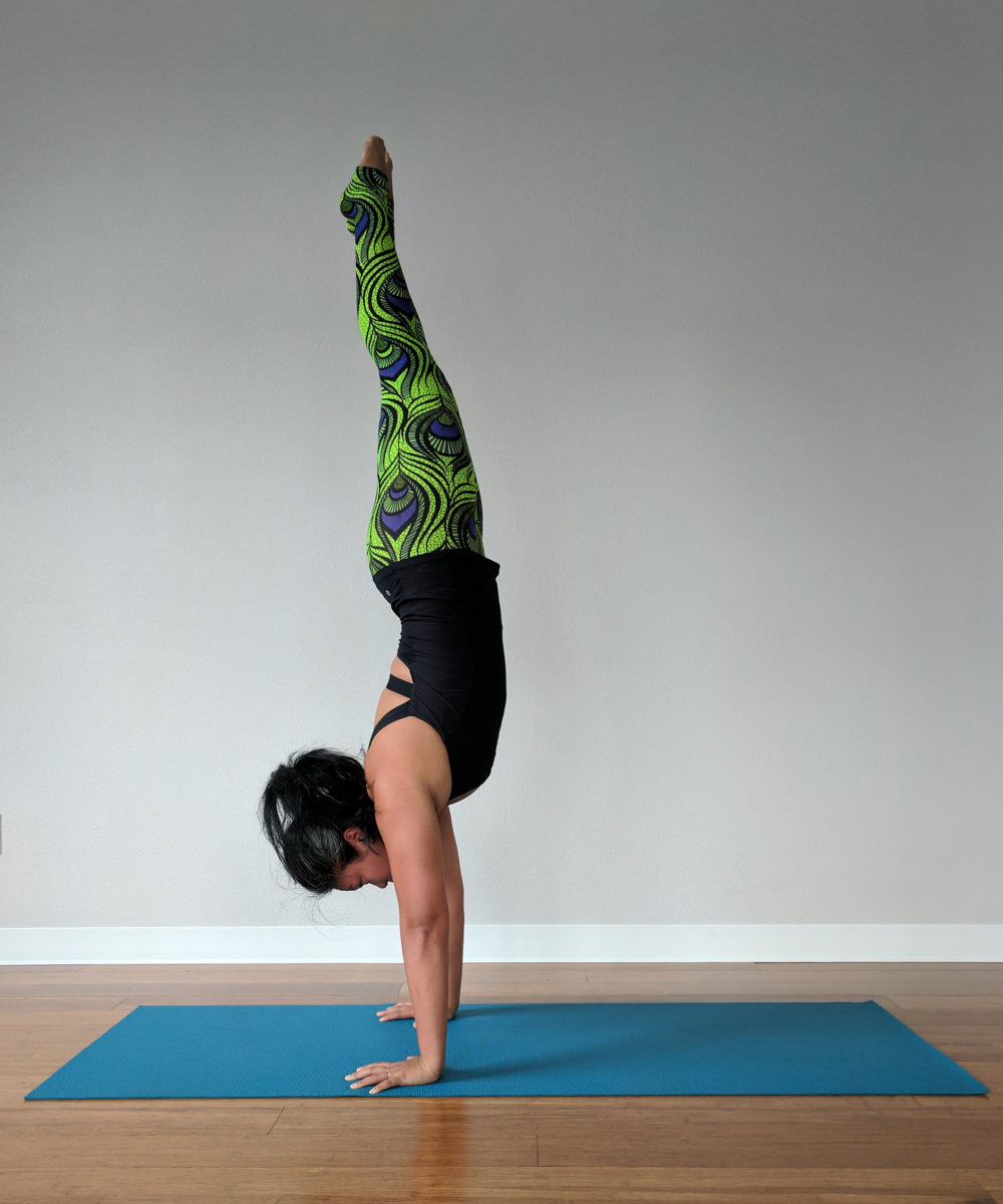 lineage wear peacock leggings green handstand