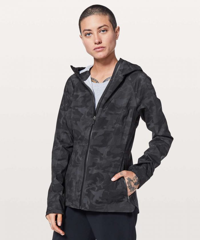 lululemon-the-rain-is-calling-jacket-ii-incognito-camo-multi-grey schimiggy reviews