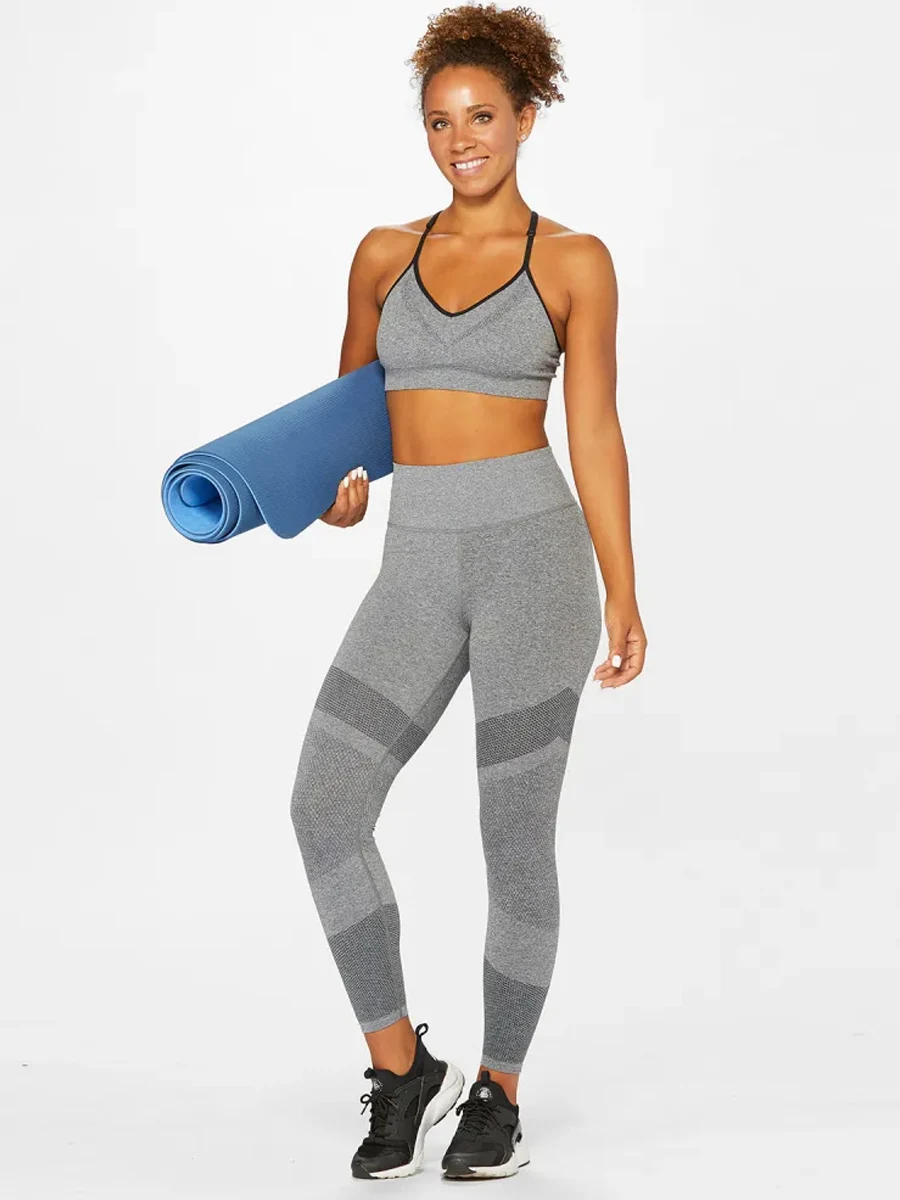 hylete luna seamless bra and leggings grey