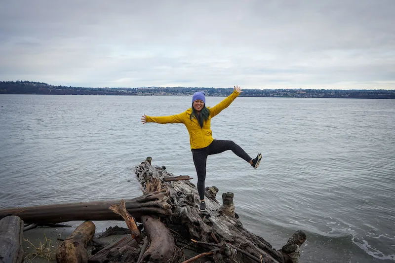 lululemon in movement tight review walking on wood