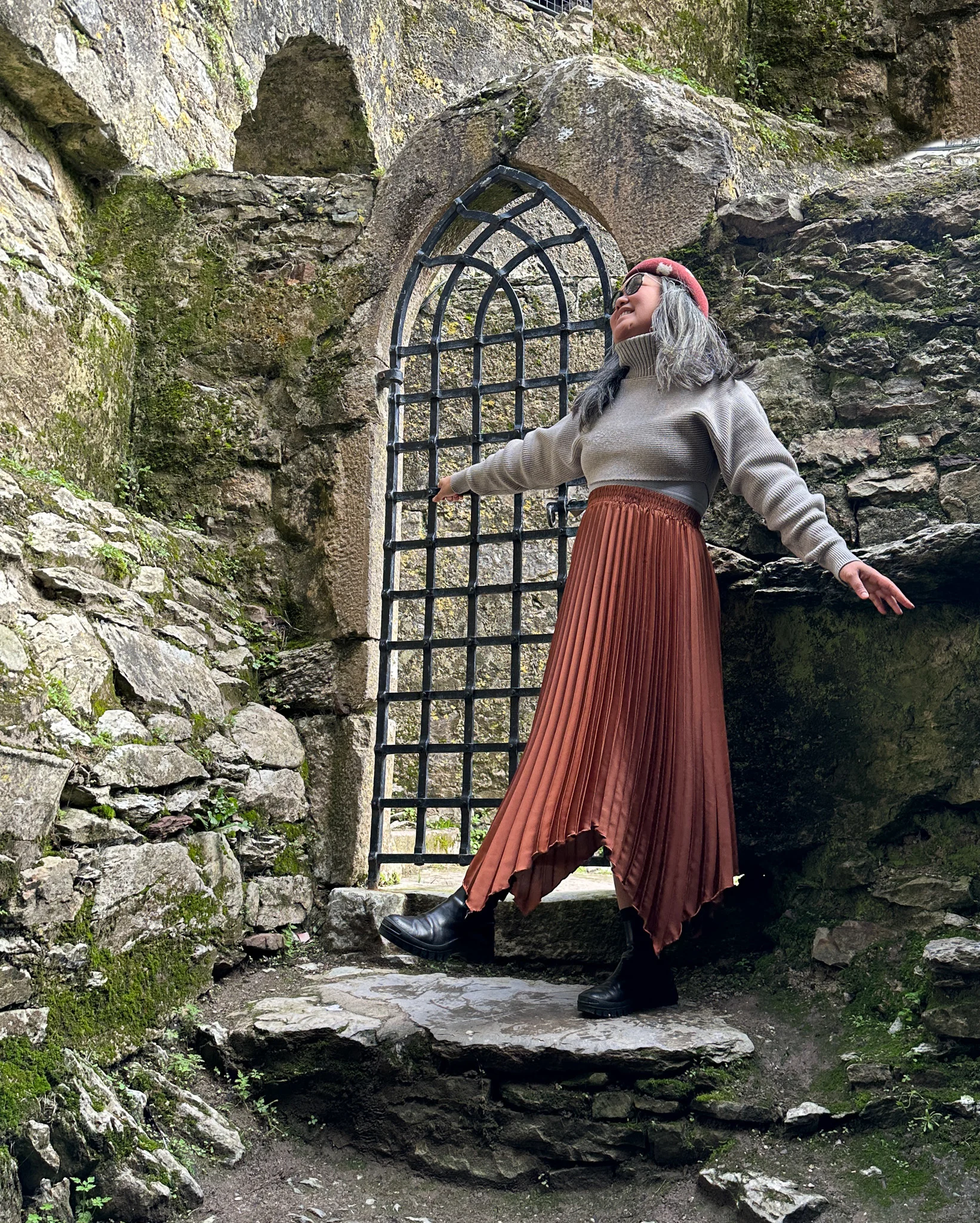 Zesica Pleather Skirt Peili Ebony Wool Beret hat Lacademie Maven Crop Sweater ATP Atelier Catania Boots