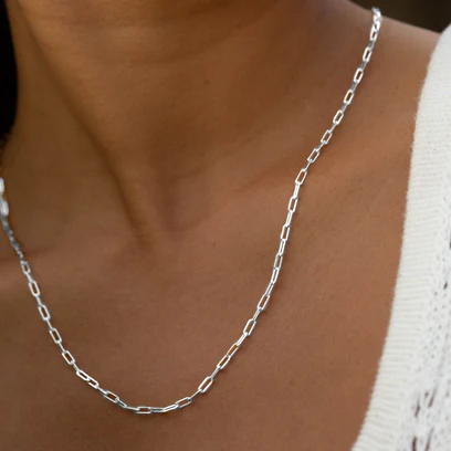 Mantra Band Strength Chain Necklace Silver