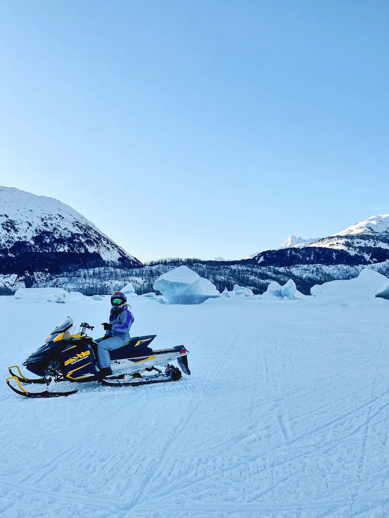 Snowmobile tour in Girdwood Alaska