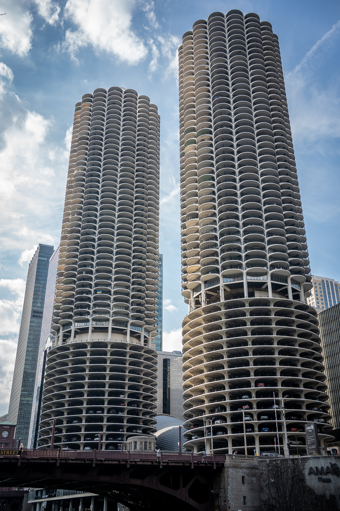 Marina City aka the Corn Cob in Chicago Illinois