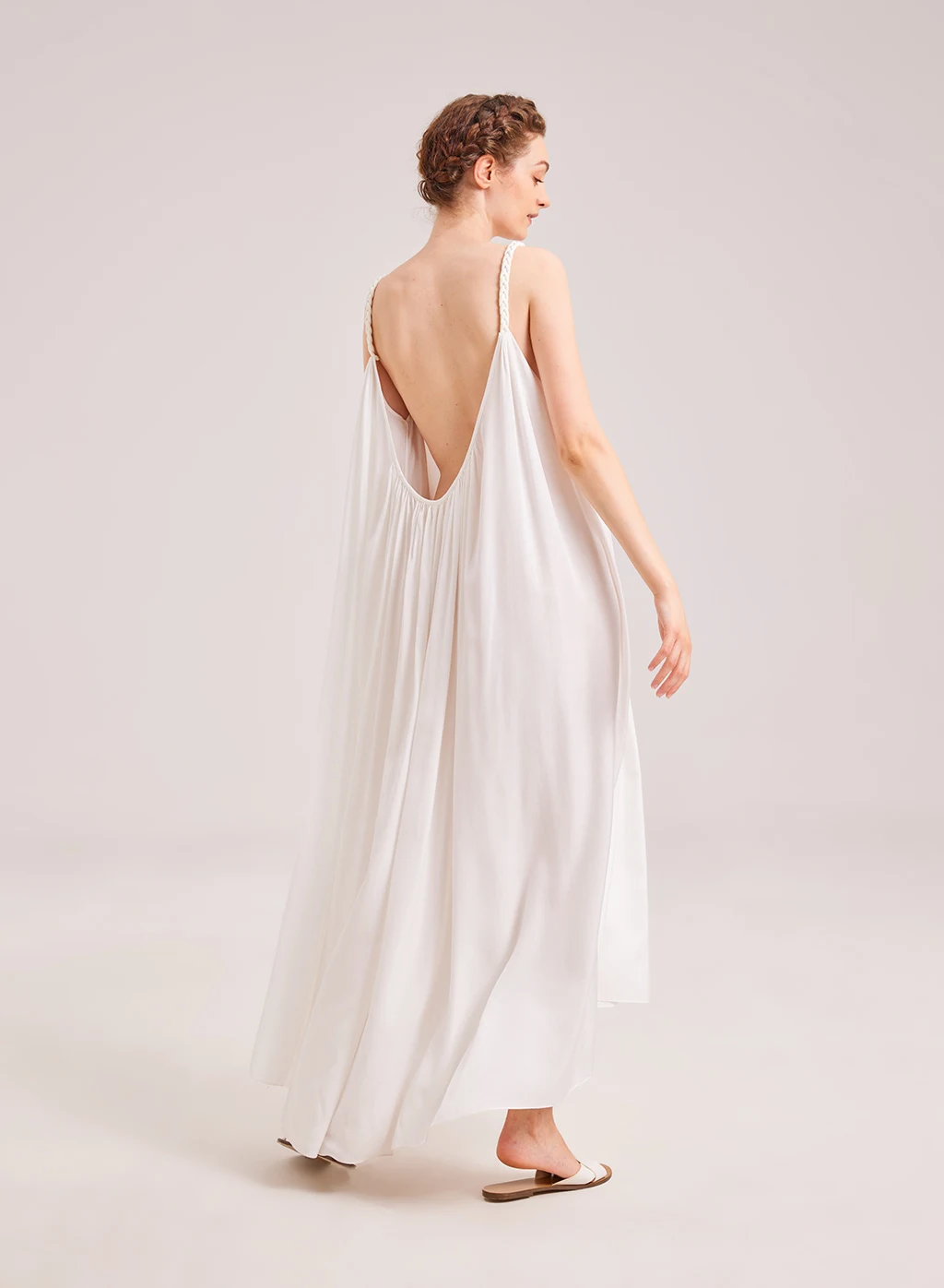 Yogurt Greek open back flowy white maxi dress