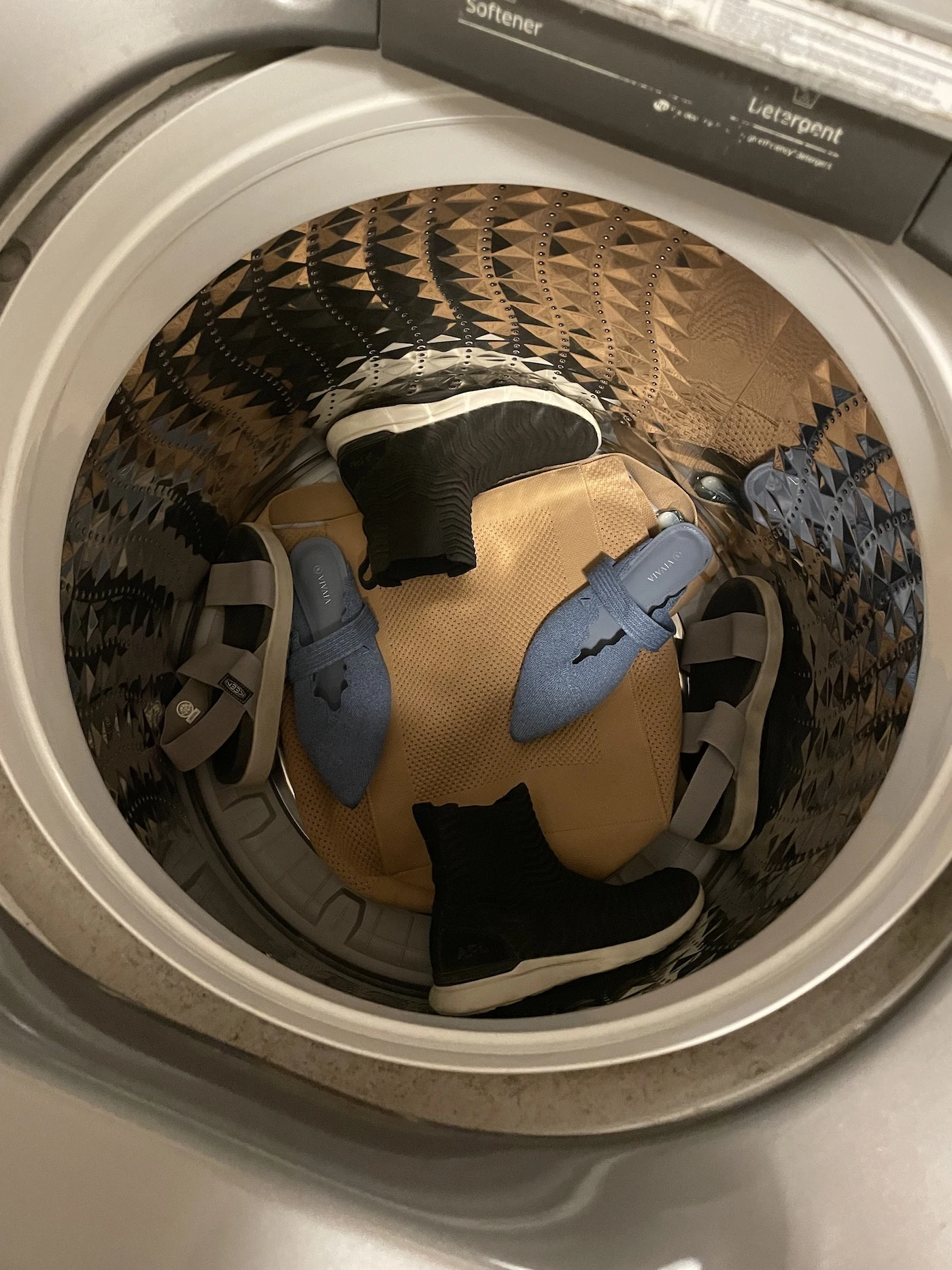 How to Wash VIVAIA Shoes in Washing Machine