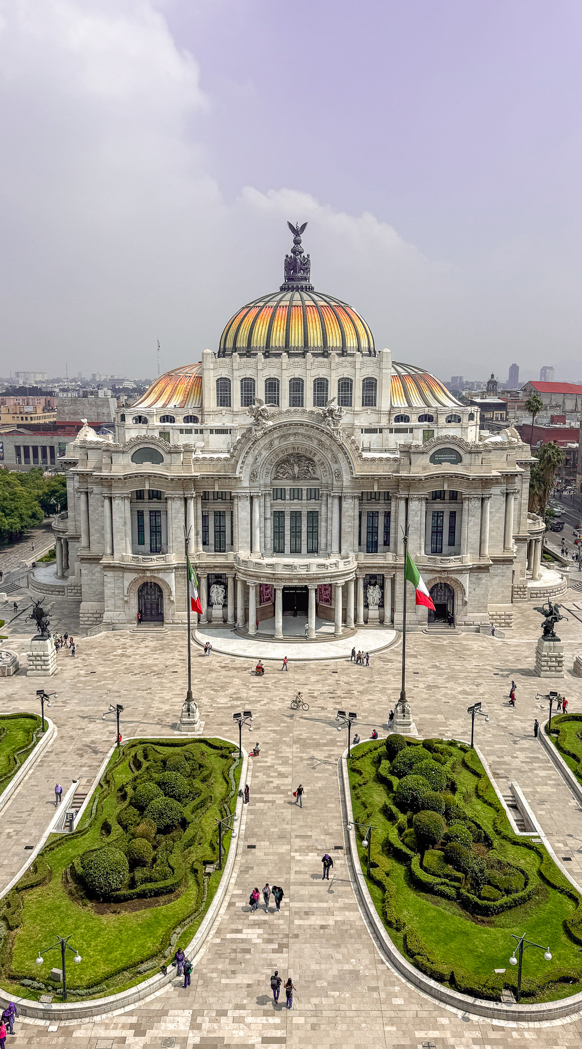 palacio de bellas artes mexico city from sears cafe