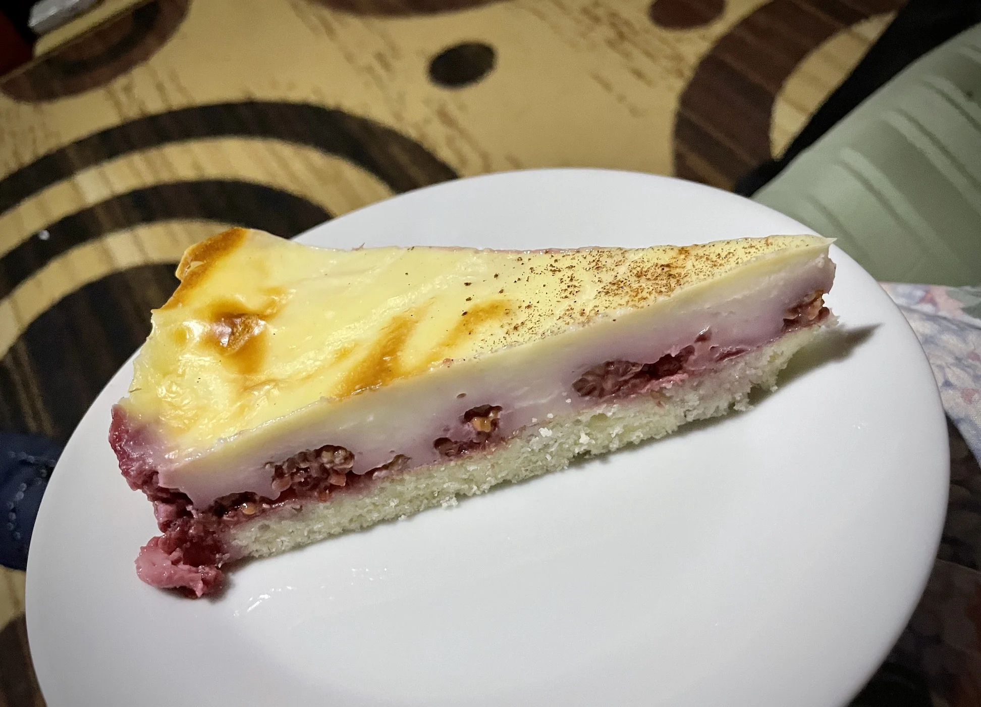 Kuchen Chilean fruit pie