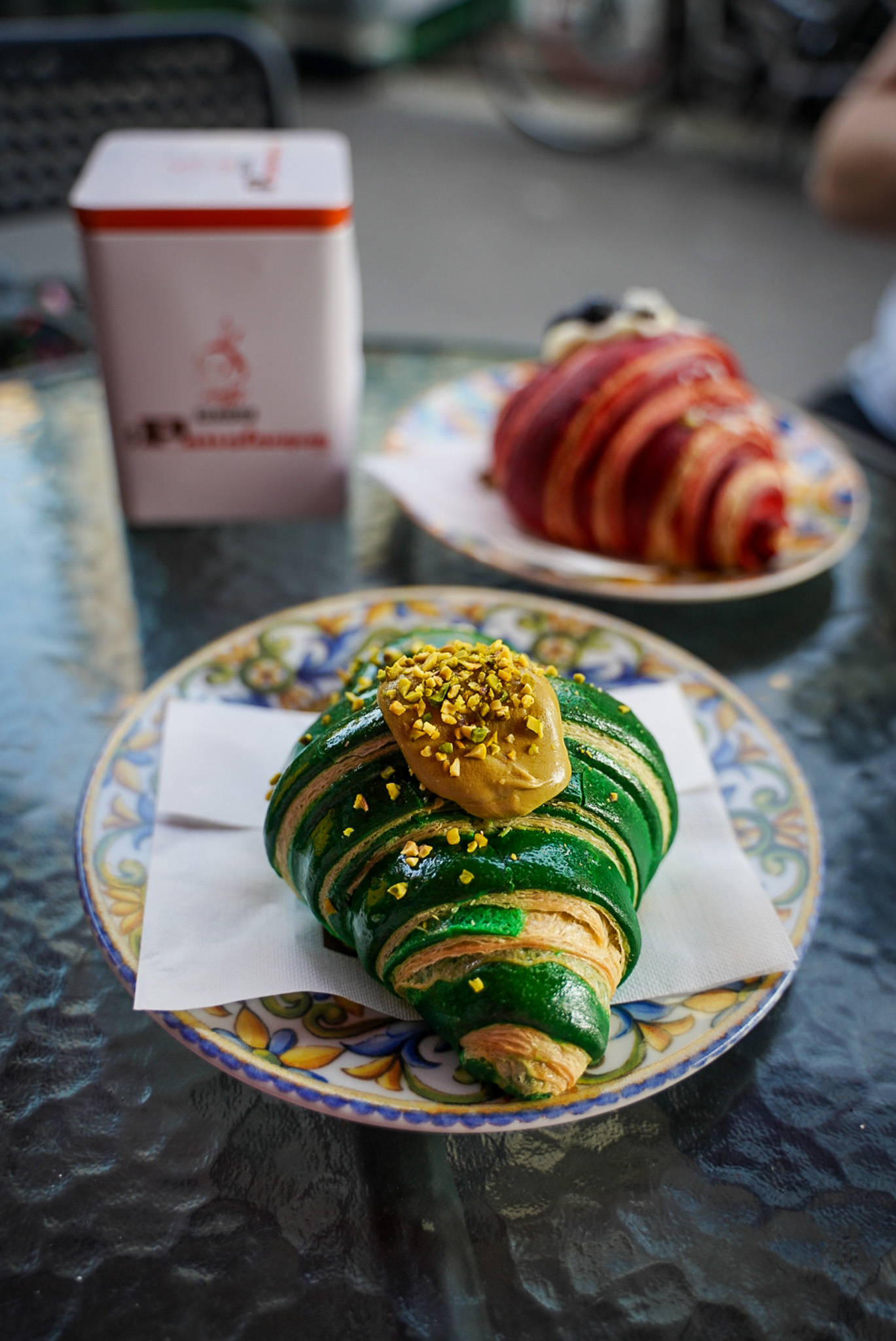 Aroma Napoletano Pistachio Green Croissant