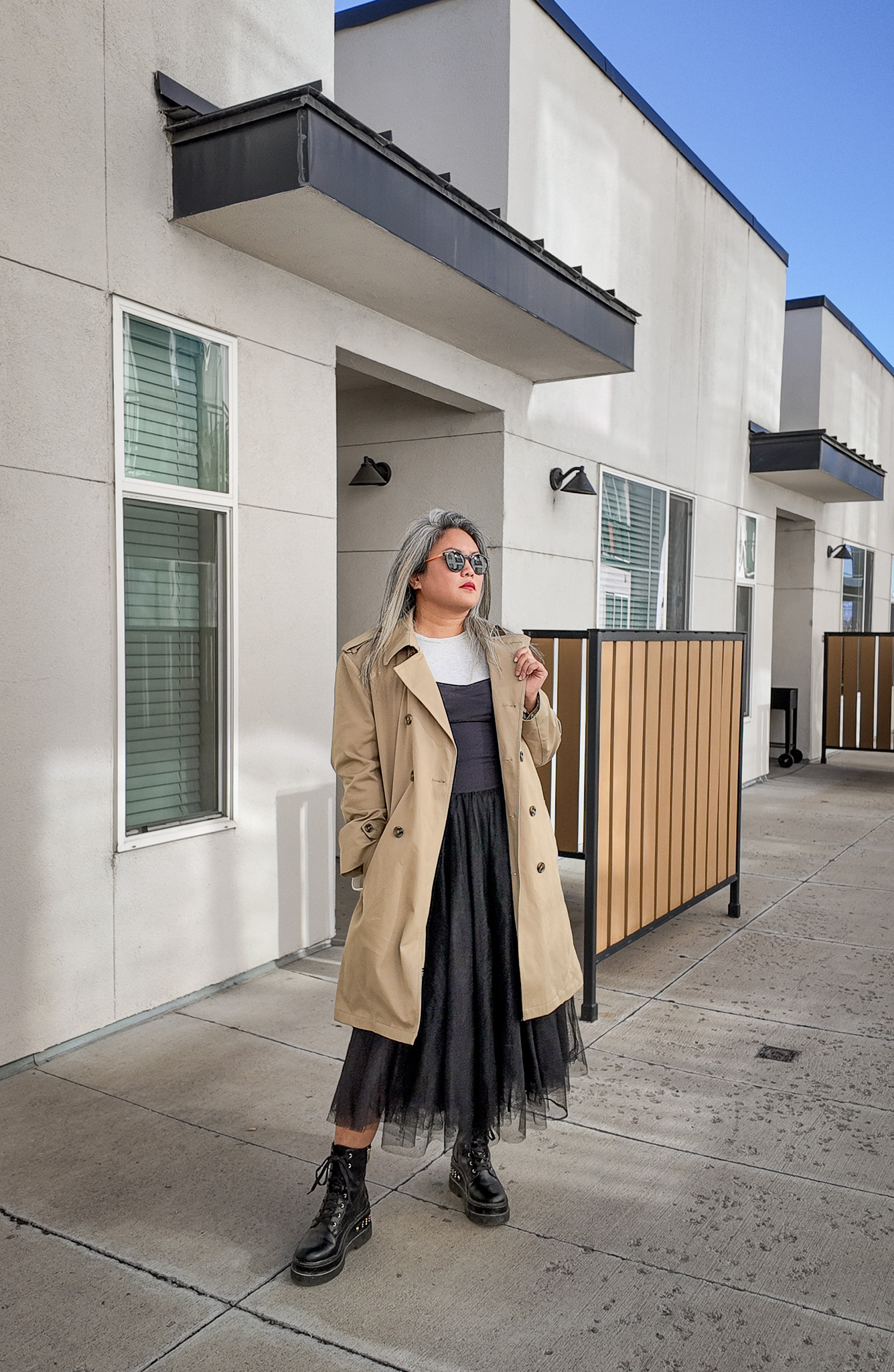 8 Ways to Wear a Trench Coat