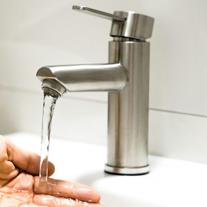 how to deal with hard tap water faucet